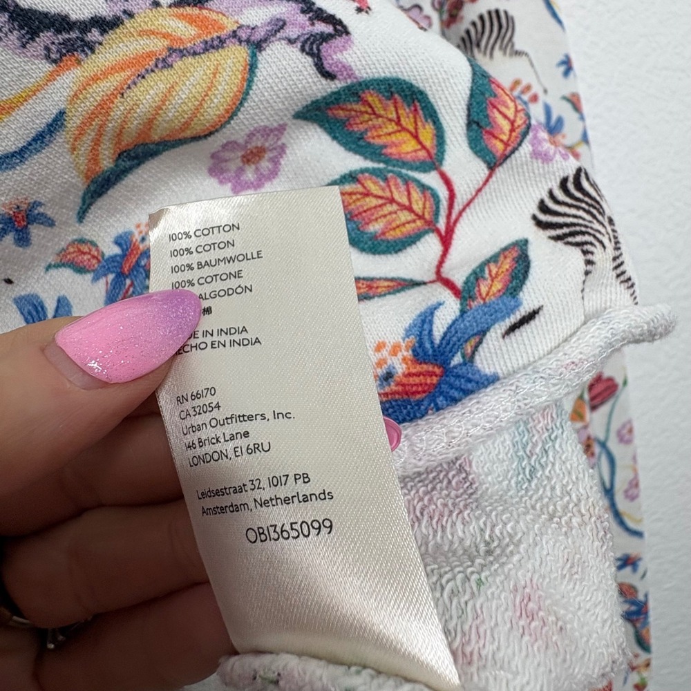 Maeve Anthropologie Ciao Graphic Sweatshirt XS White Floral Zebra Leopard - Picture 5 of 7